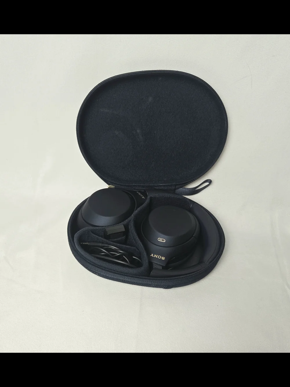 Sony WH-1000XM4 Wireless Noise Canceling Headphones Midnight Blue Bundle